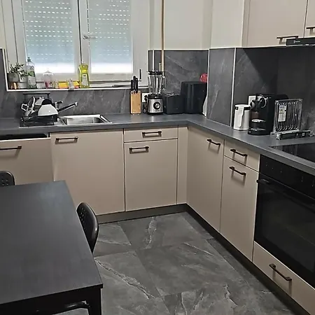 Apartamento Renovated -
