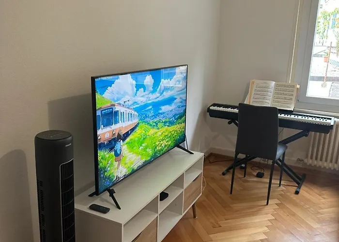 Renovated - 公寓 *